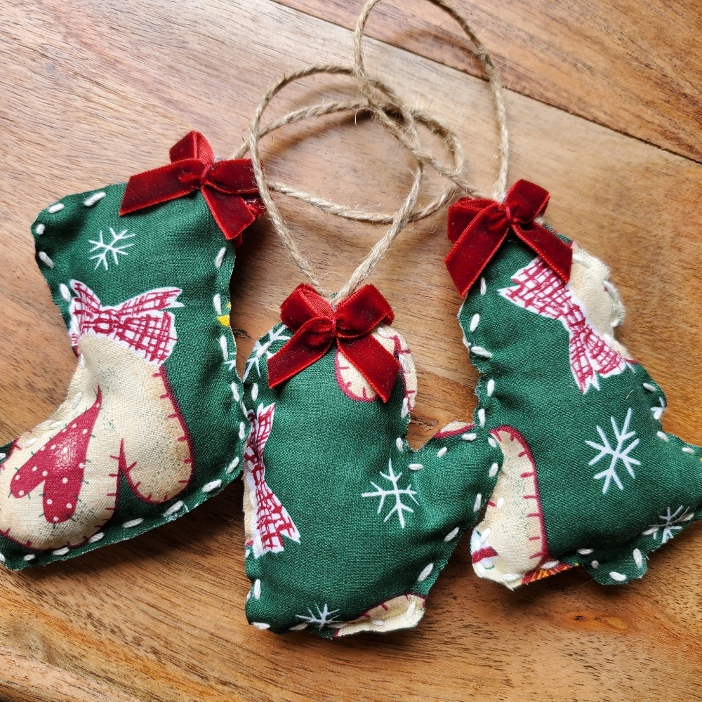 Handmade handsewn Christmas Fabric Ornaments Set Of 3 - Picture 4 of 5
